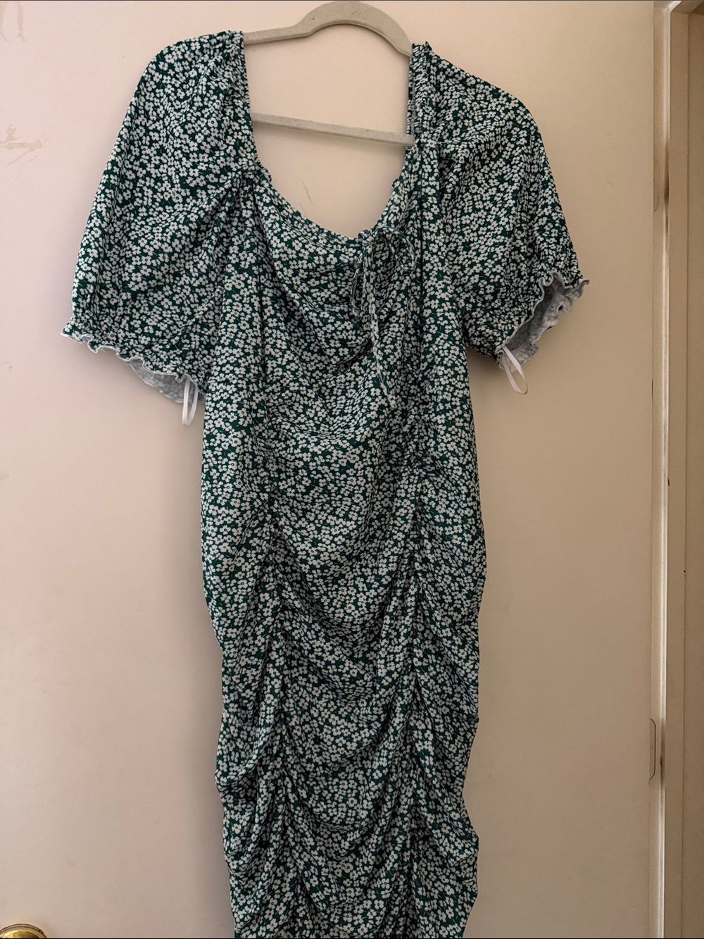 Green Floral Ruched Midi Dress - Women